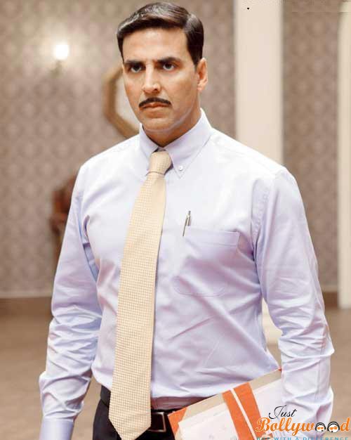 Akshay-Kumar-In-Formal-Dress