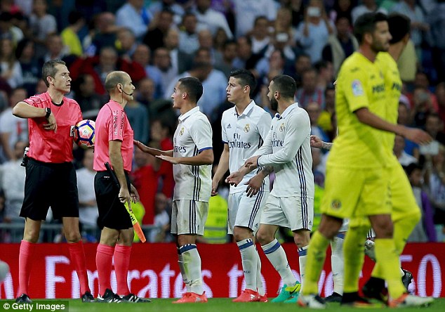 James Rodriguez accused the referee of leniency towards Villarreal at the Bernabeu