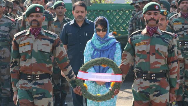 Jammu and Kashmir chief minister Mehbooba Mufti paid tribute to the 17 soldiers killed in the Uri attack onSunday