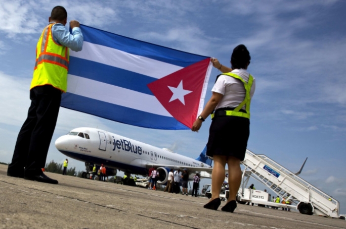 JetBlue flight greeted as it touches down in Santa Clara Cuba