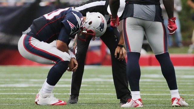 Jimmy Garoppolo after injuring shoulder