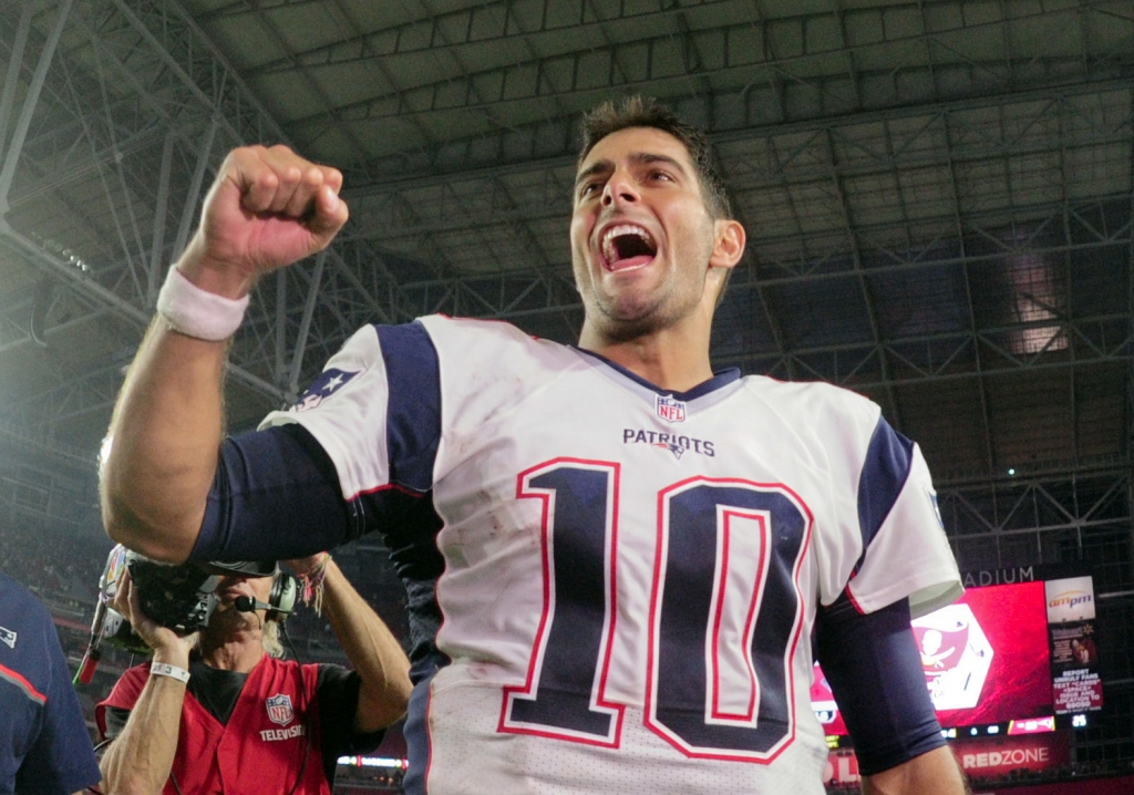 Sep 11 2016 Glendale AZ USA New England Patriots quarterback Jimmy Garoppolo celebrates after beating the Arizona Cardinals 23-21 at University of Phoenix Stadium. Mandatory Credit Matt Kartozian-USA TODAY Sports