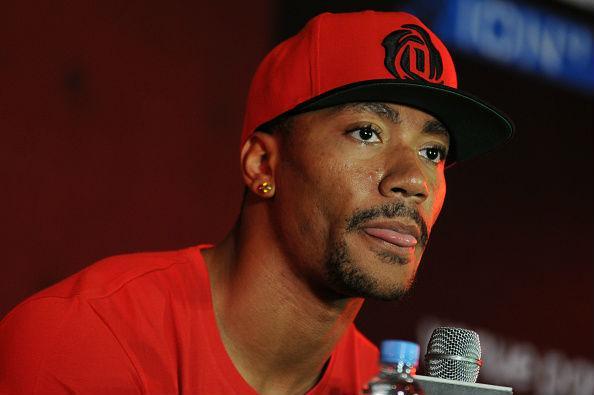 Woman Accusing Derrick Rose Of Rape Must Be Identified In Court, Judge Rules