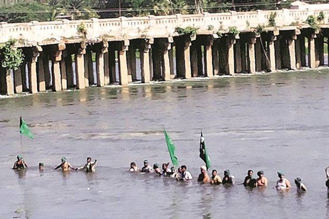 Pointing out the problems being caused due to the release of Cauvery water he added that the ongoing protest will cause a severe damage to the state’s economy