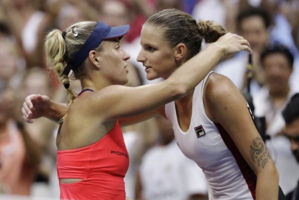 Angelique Kerber of Germany left hugs Karolina Pliskova