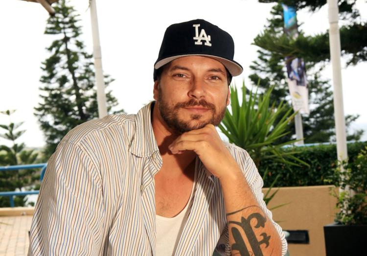 Kevin Federline poses during