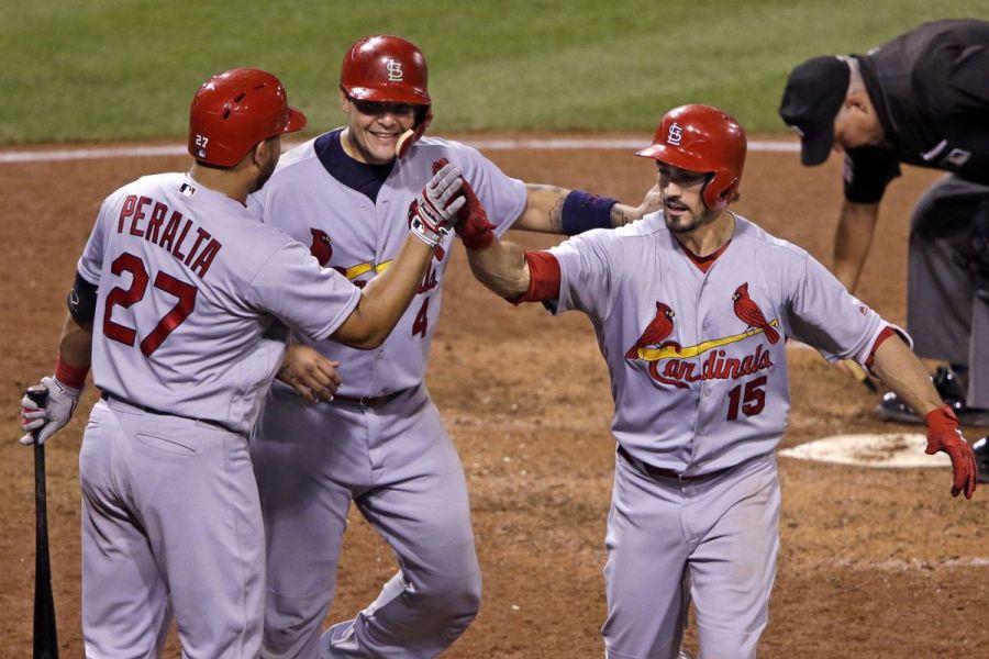 Cardinals erupt in 9th to stun Pirates