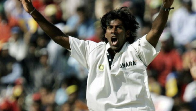 Lakshmipathy Balaji playing for India in 2005