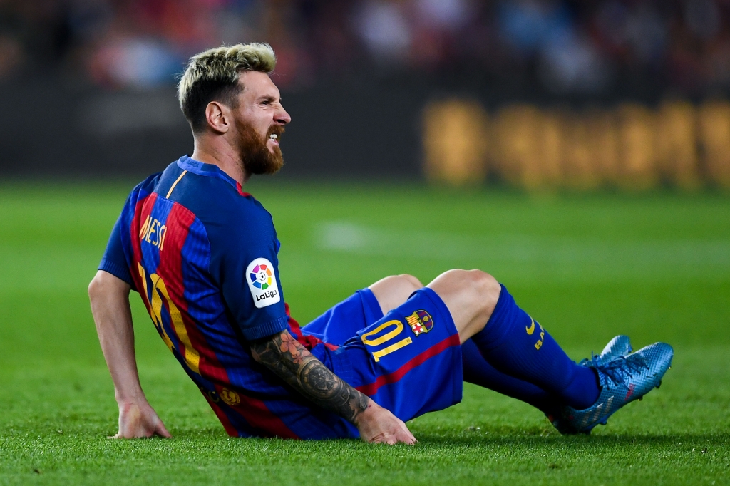 Barcelona accused of not taking care of Lionel Messi by Argentina's coach