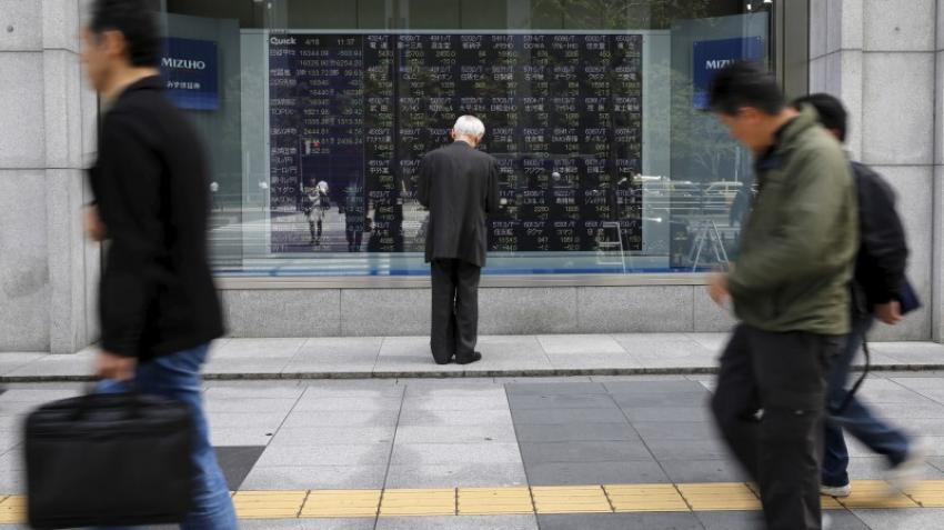 Asian stocks rise after Fed official's dovish comments on rate hike