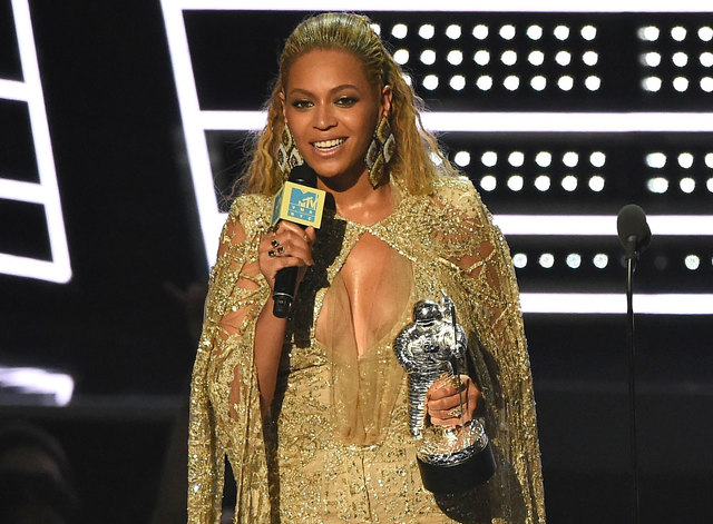 MTV VMAs to feature Kanye West, performance by Beyoncé