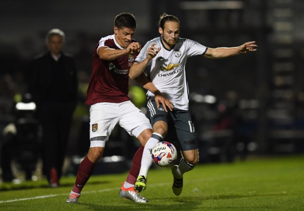 Northampton boss Page questions Mourinho rapping Man Utd players publicly