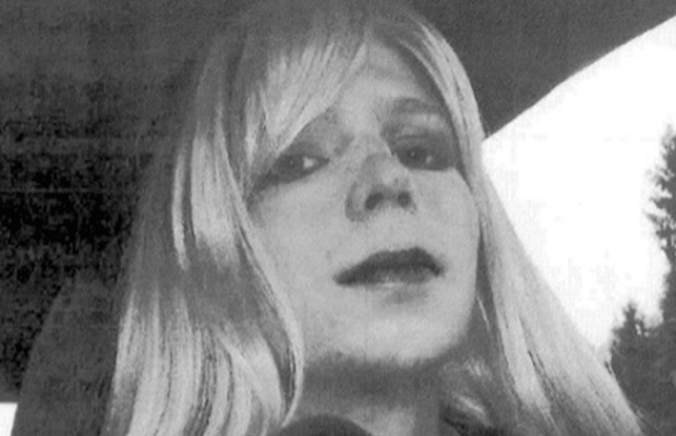 Chelsea Manning goes on hunger strike to protest US gov's “high tech bullying,” lack of treatment