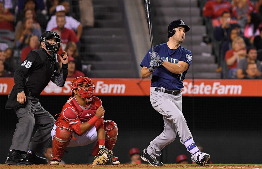 Mariners looking for sweep of Angels tonight