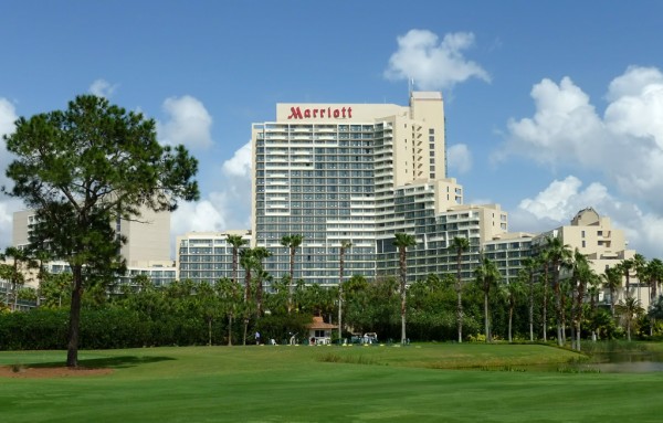 Marriott's Starwood purchase makes largest hotel chain