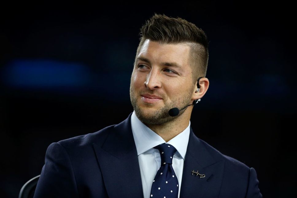 Tim Tebow signs minor league contract with New York Mets