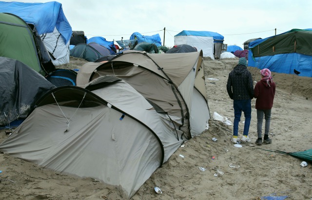 Will the Calais migrant camp affect cross-channel trade and tourism?