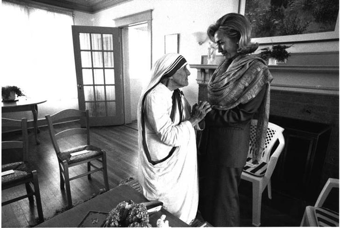 Mother Teresa and Hillary Rodham Clinton