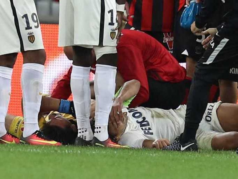 Radamel Falcao Injury 2209