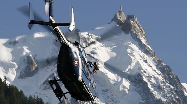 110 people stuck on cable cars in French Alps