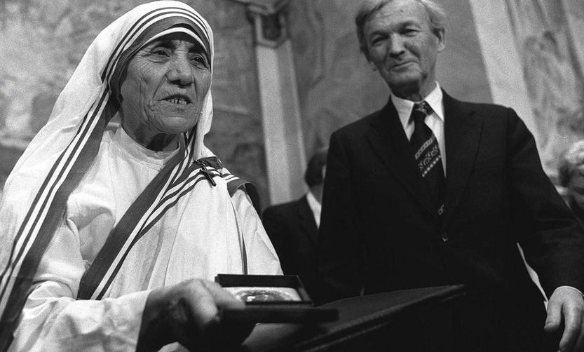 Mother Teresa to be made saint at Vatican ceremony