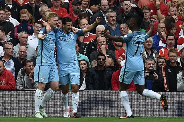 Man Utd v Man City: Pep Guardiola defends Claudio Bravo after derby win