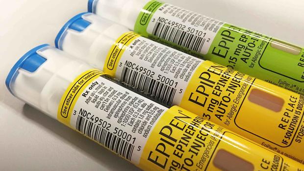 Mylan's Lower-Cost EpiPen May Not Hurt Drugmaker's Sales Much