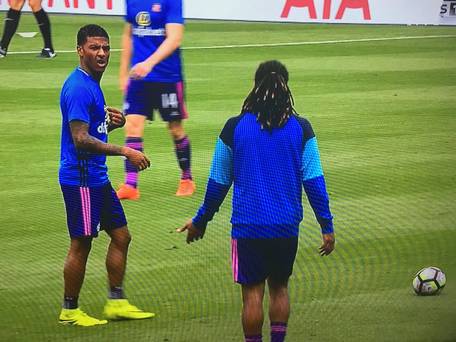 Mystery over 'medical reasons' for Van Aanholt absence