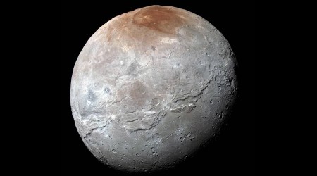 Trapped Methane Helps Give Pluto's Moon Charon Its Red Cap