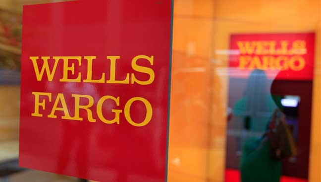 NEW YORK Federal prosecutors have begun a probe into the Wells Fargo bogus accounts scandal the Wall Street Journal reported Wednesday