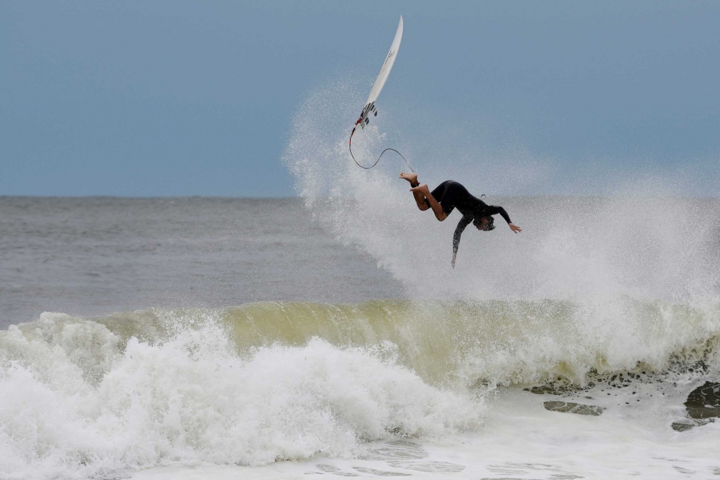 Hermine barrels up East Coast, threatening millions