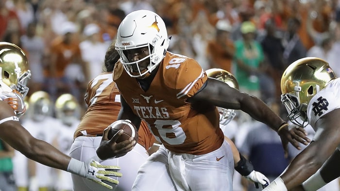 Texas beats No. 10 Notre Dame 50-47 in 2OT thriller