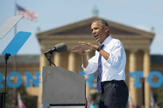 Obama calls criticism on the pneumonia-stricken Democratic presidential nominee Clinton unfair