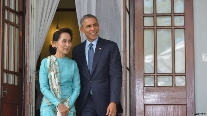 Obama meets Myanmar leader, says U.S. ready to lift 1997 sanctions 'soon'