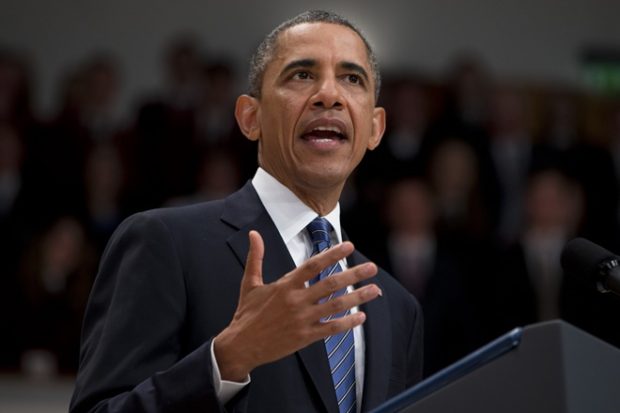 The Latest: Obama touring Buddhist temple in Luang Prabang