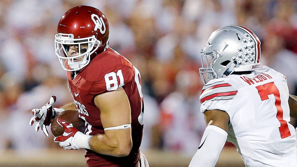 The Internet Is Going Crazy Over This Insane Catch by Ohio State's Noah Brown