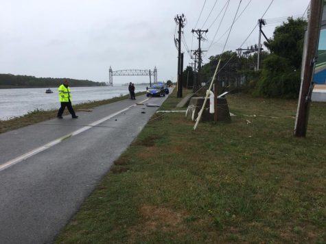 Car plunges into Cape Cod Canal