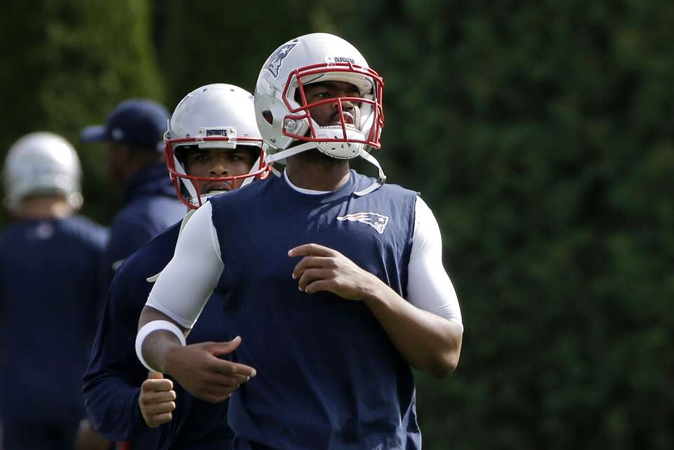 Belichick tight-lipped as Garoppolo returns to practice