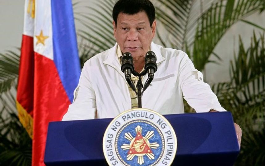 Duterte declares 'state of lawlessness' after bomb kills 14