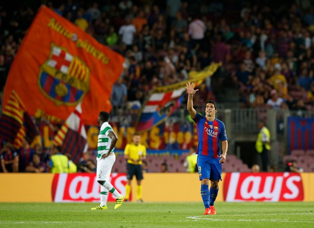 Luis Suarez celebrates