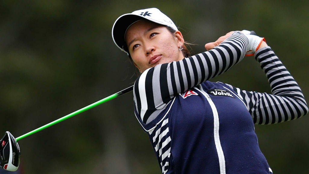 Chella Choi Holds Early Lead in Manulife LPGA Classic