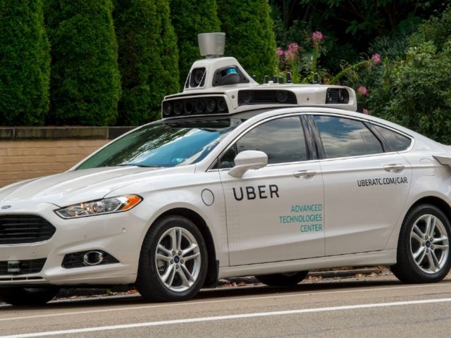 Uber gives riders a preview of the driverless future