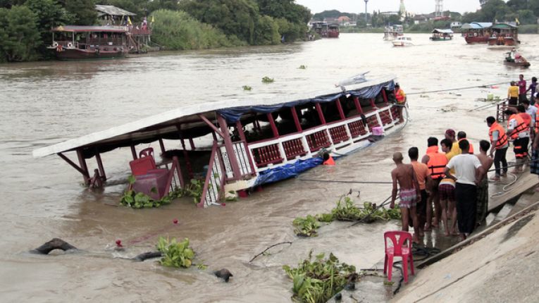 Thailand boat tragedy: People dead after tourist boat capsizes