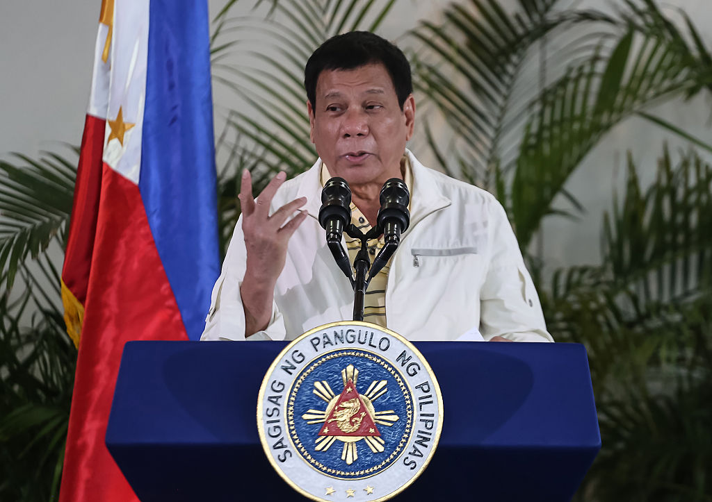 The Philippines President Says “F**k You” To European Union Shows Middle Finger