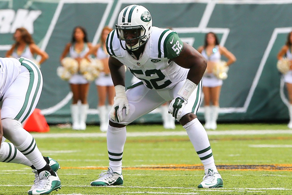 27 SEP 2015 New York Jets inside linebacker David Harris during the second quarter of the game between the New York Jets and the Philadelphia Eagles played at Met Life Stadium in East Rutherford,NJ