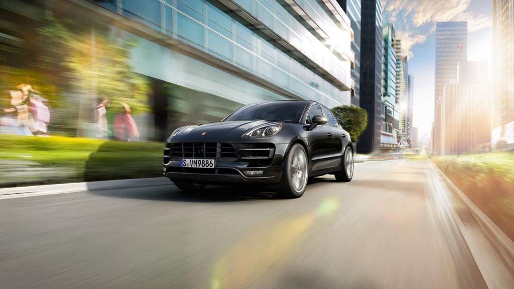 2017 Porsche Macan Turbo has new Performance Package image