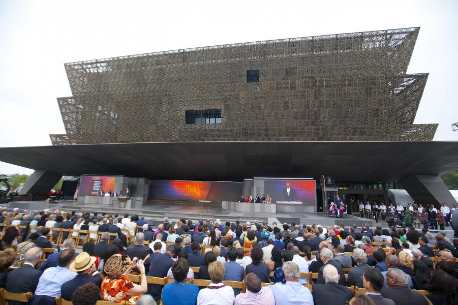 Thousands to celebrate opening of African-American museum