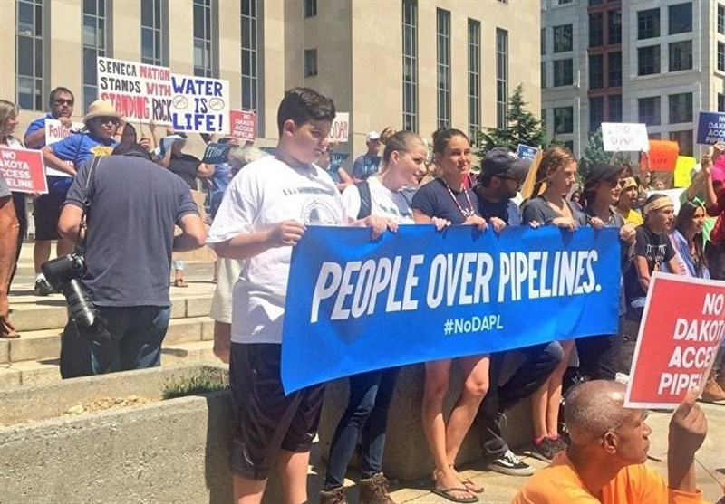 Oil pipeline construction halted after Native American protests