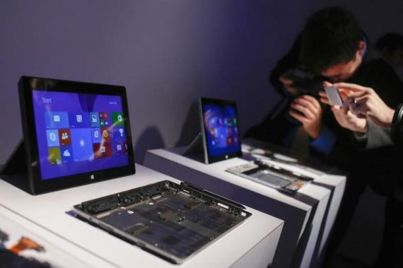 The Microsoft Surface tablet might find itself promoted side by side with the upcoming Microsoft Surface Phone next year