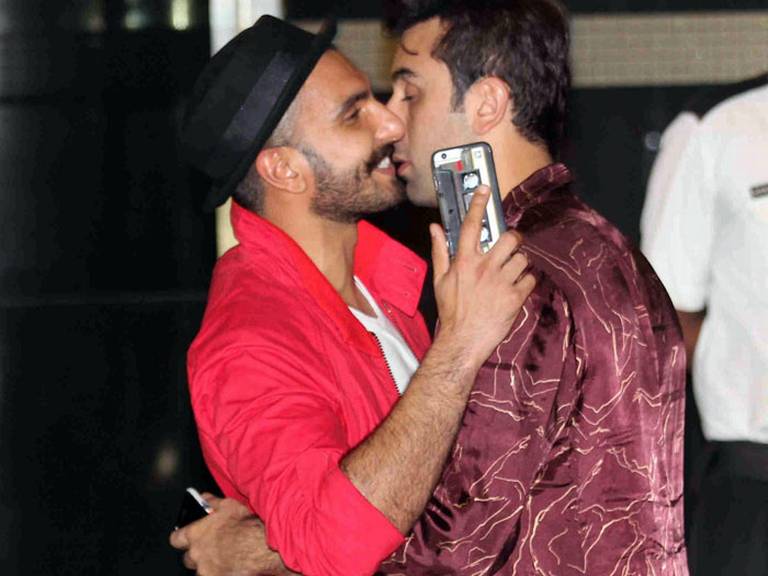 OMG! Is Ranbir Kapoor Going'Gay-For-Pay